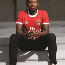 Benfica nye sæson hjemme og ude trøje